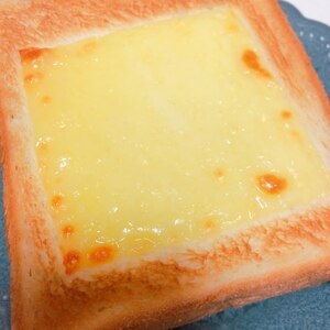 ♥　チーズとろとろマヨレモンのトースト　♥
